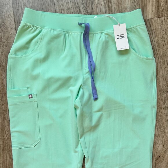 Figs Casma Top and Kade Bottoms Scrub Set  in Mariner Blue Green Size L NWT - Picture 8 of 10
